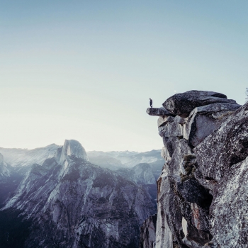 Digital transformation's impact on advertising industry - jumping off the cliff